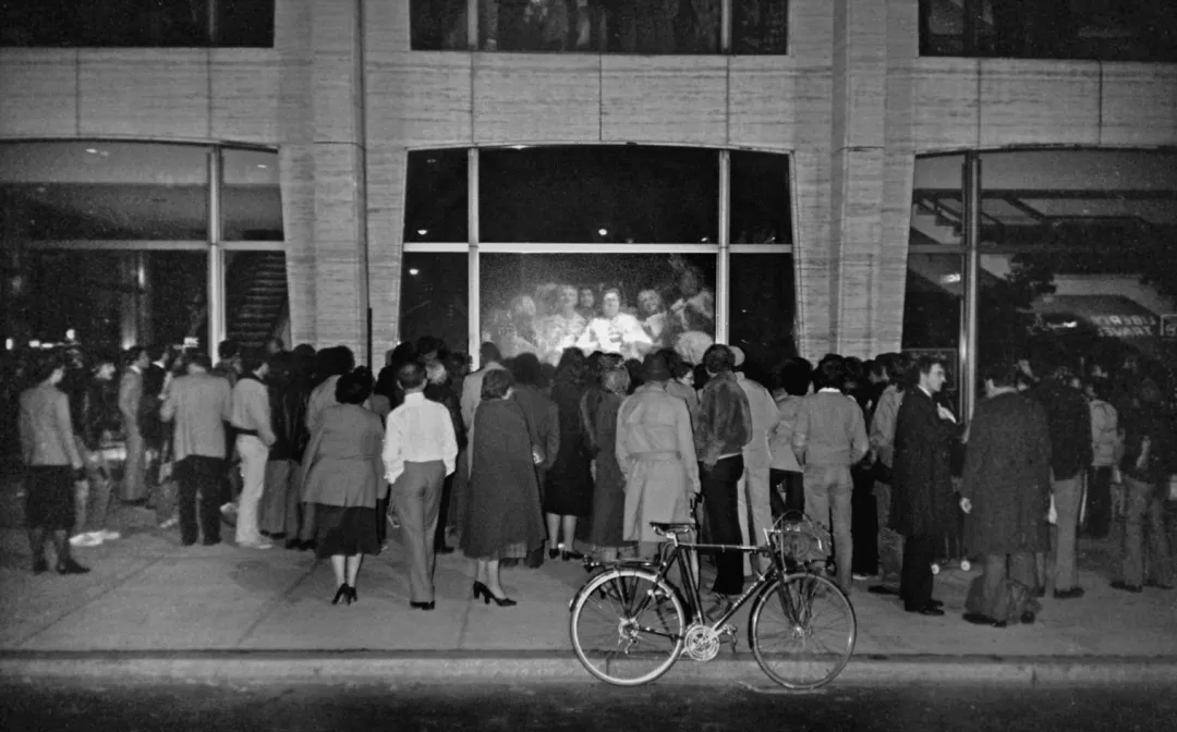 Hole in Space, Kit Galloway & Sherrie Rabinowitz, 1980. In 1980, the two artists used satellites to link public spaces at New York's Lincoln Center and Los Angeles's Century City in real time. People on each side could see, hear, and talk directly with people in the other city, as if a "remote hole" had been opened in the city.