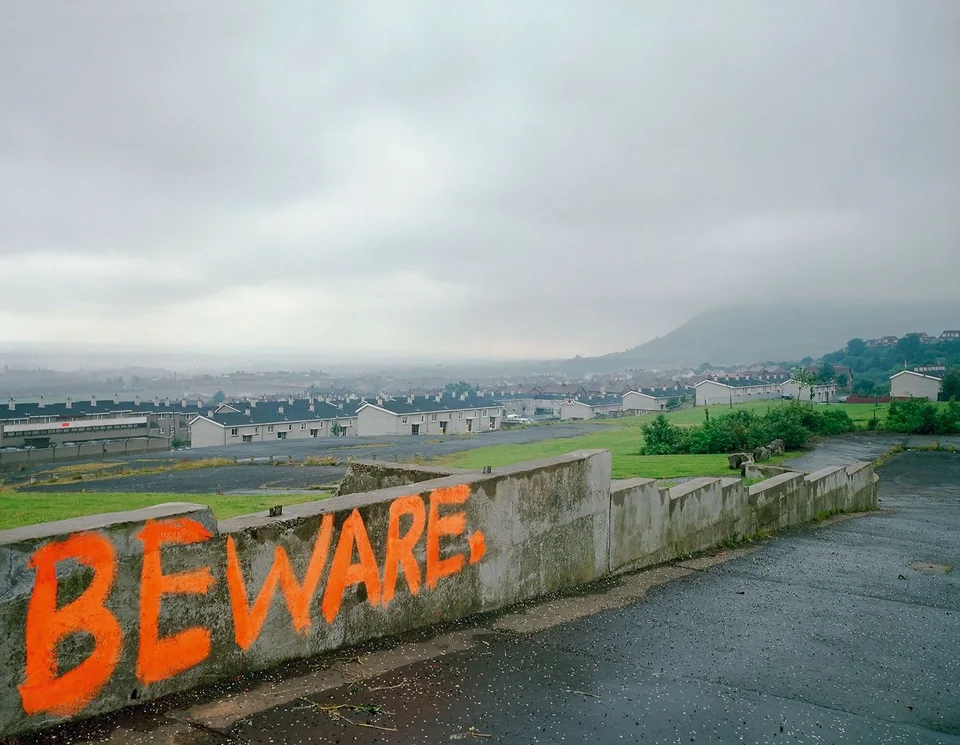 Paul Graham,Graffiti, Ballysillan Estate, Belfast, 1986.