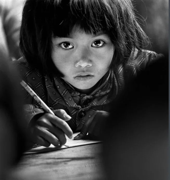 Hailong Xie,Big Eyes, 1991.