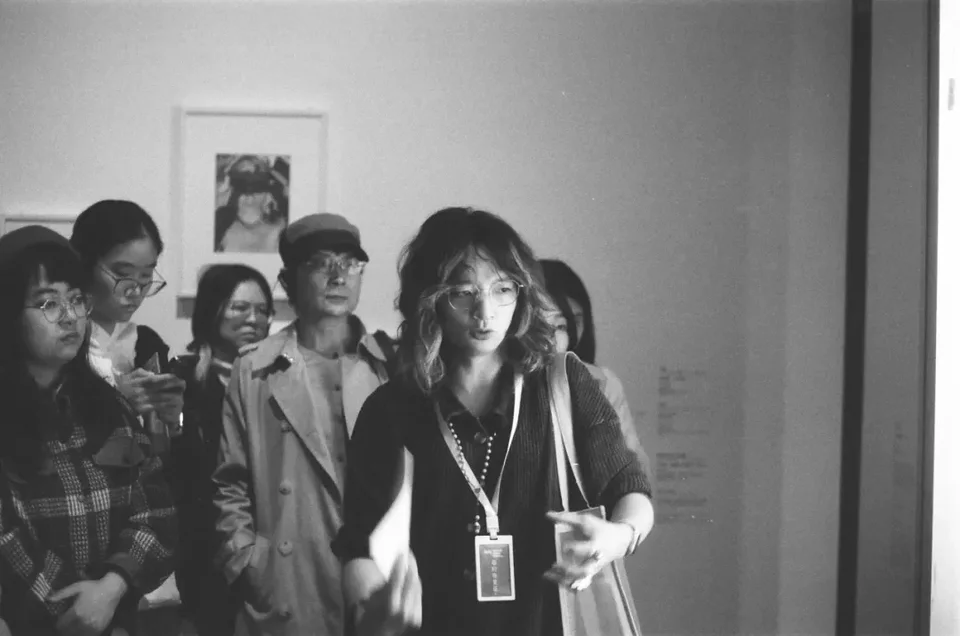 The tour event for "Another Avant-Garde: Photography 1970–2000," West Bund Museum, photo: Mao Xia