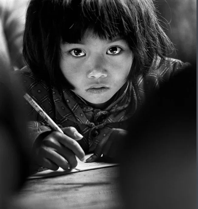 Big Eyes, Hailong Xie, 1991